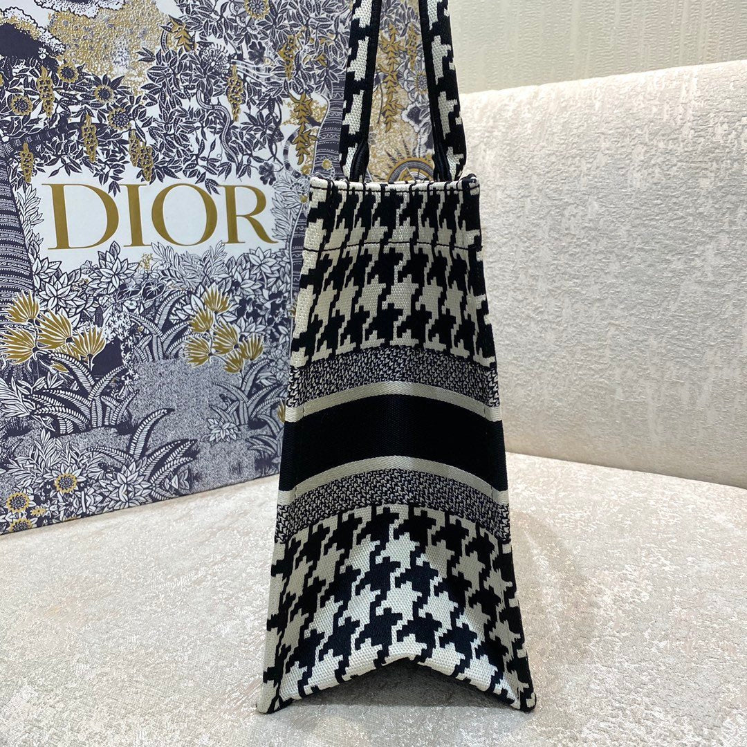 Christian Dior Medium Book Tote Bag 36cm Black