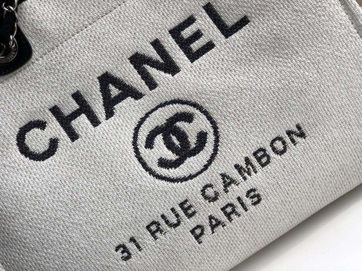 Chanel Deauville Tote 38cm Twill Canvas Bag Fall/Winter Collection White/Black