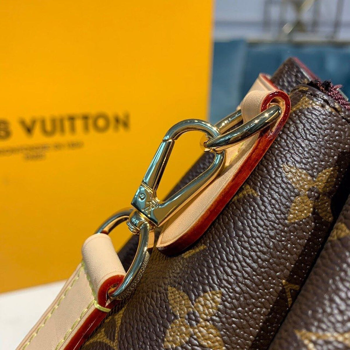 Louis Vuitton Open BB Bag 27cm Monogram Canvas Spring/Summer Collection M44576 Brown
