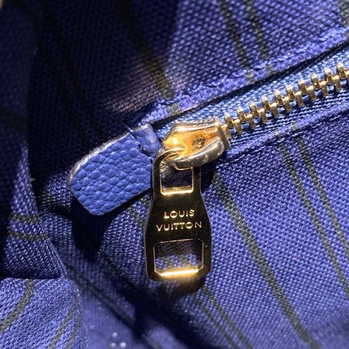 Louis Vuitton Speedy Bandouliere Bag 30cm Monogram Empreinte Leather Spring/Summer Collection M42406, Blue