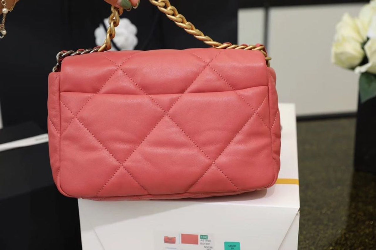 Chanel 19 Flap Bag 26cm Goatskin Leather Spring/Summer Act 1 Collection, Rose Pink