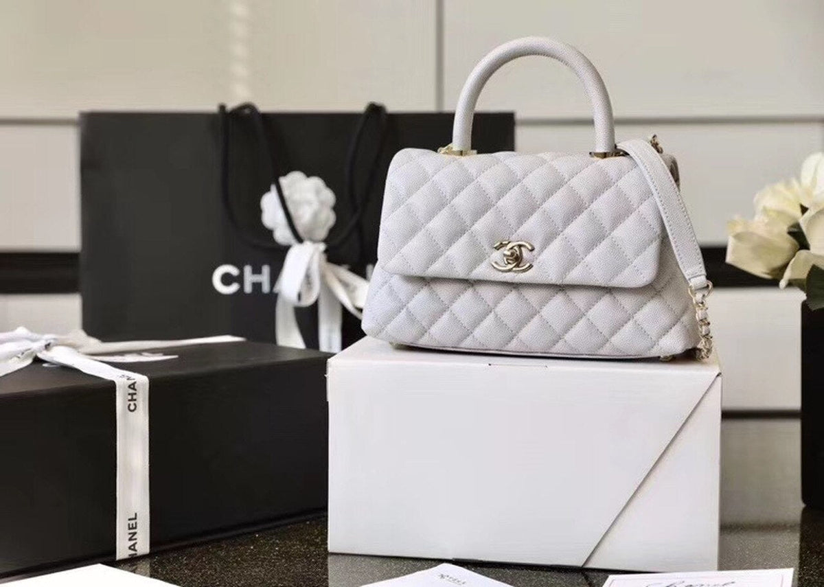 Chanel Coco Handle Quilted Handle Bag 24cm Caviar Leather Gold Hardware Spring/Summer Act 1 Collection White