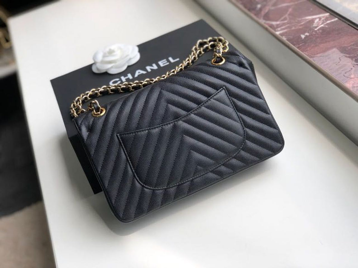 Chanel Chevron Classic Flap Bag 25cm Gold Hardware Caviar Leather Spring/Summer Collection Black