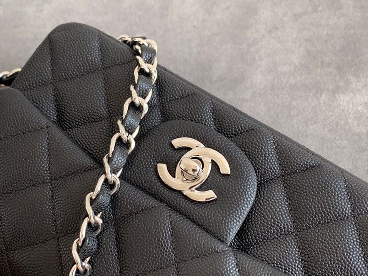 Chanel Classic Flap Bag 20cm Silver Hardware Caviar Leather Spring/Summer Collection Black
