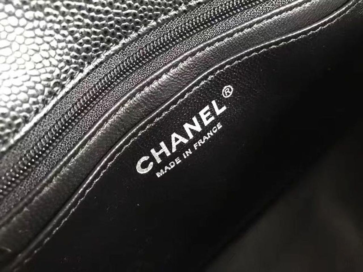 Chanel Classic Flap Bag 20cm Silver Hardware Caviar Leather Spring/Summer Collection Black
