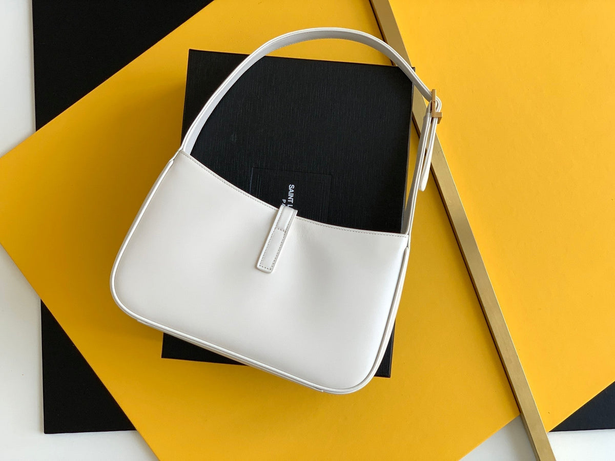 Saint Laurent LE5A7 Hobo Bag 25cm