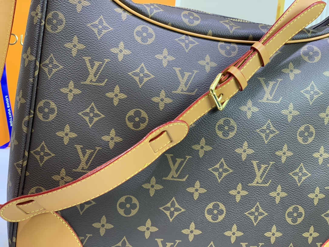 Louis Vuitton Odeon Monogram Canvas 35cm Brown