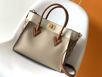 Louis Vuitton M57728 On My Side PM 30cm