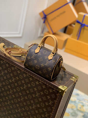 Louis Vuitton M58953 Speedy Bandoulière 16cm Brown