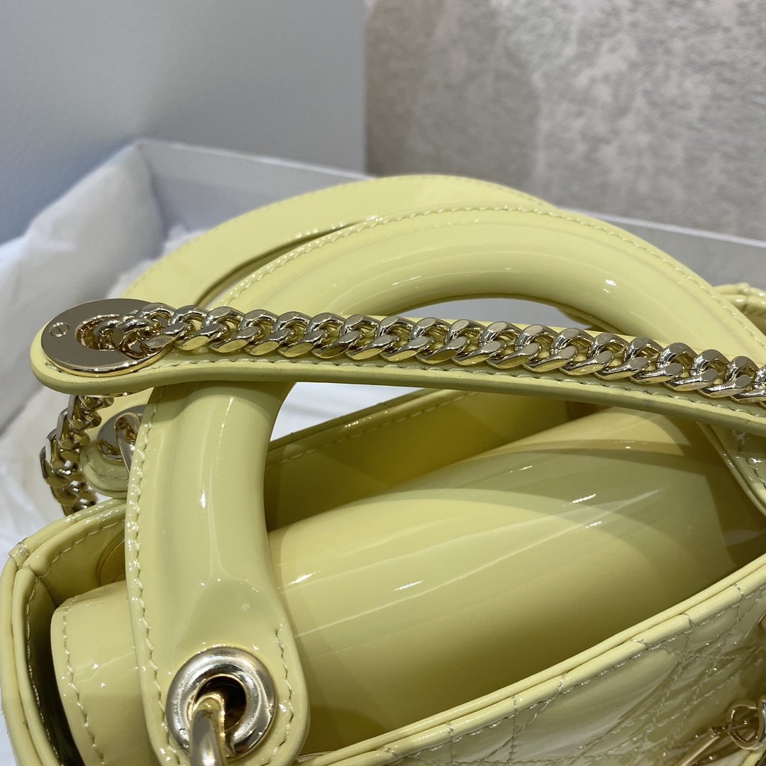Christian Dior Lady Dior Bag Gold Hardware 17cm Yellow