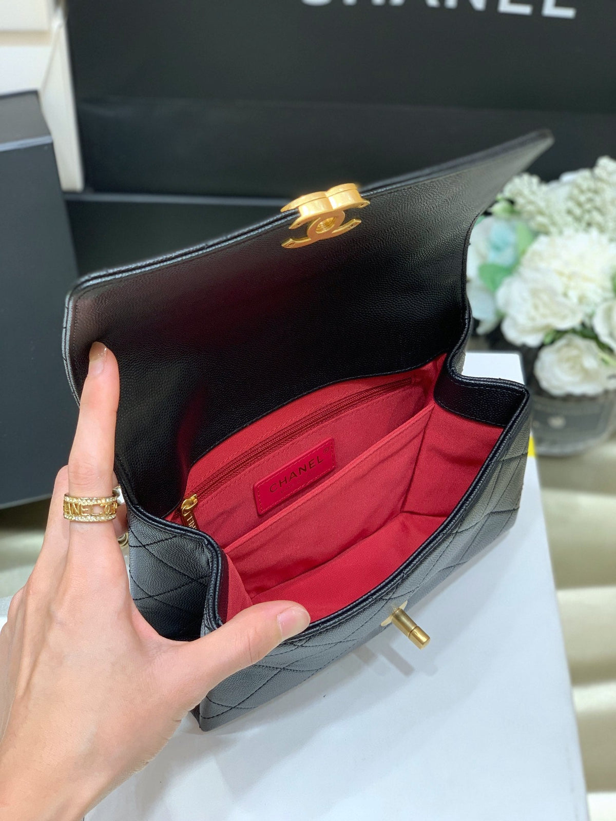 Chanel Co Co Cross Body Bag 20cm Black