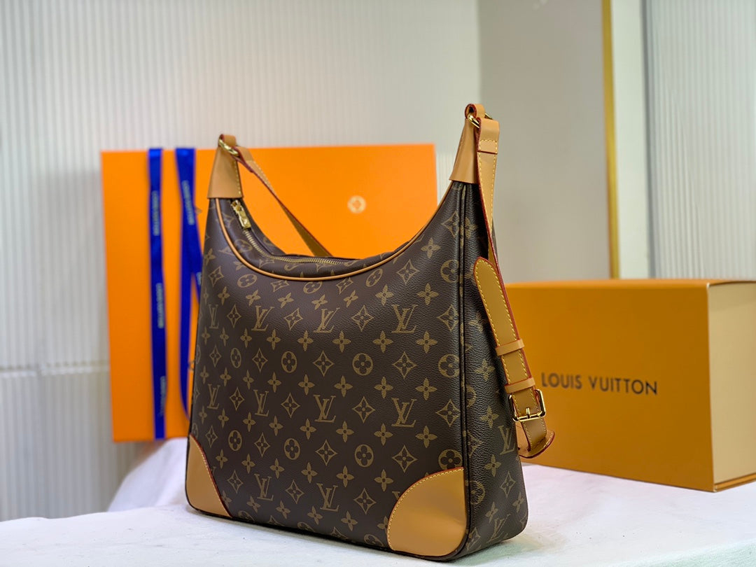 Louis Vuitton Odeon Monogram Canvas 35cm Brown