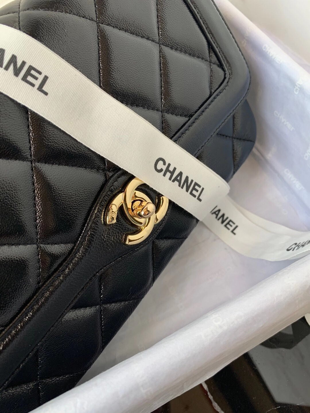 Chanel Classic Flap Bag Gold Hardware 23cm Black