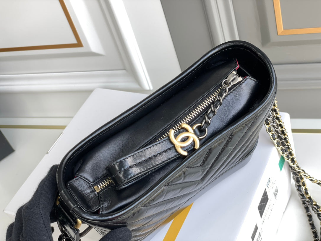 Chanel CO-CO Gabrielle Hobobag 20cm Black