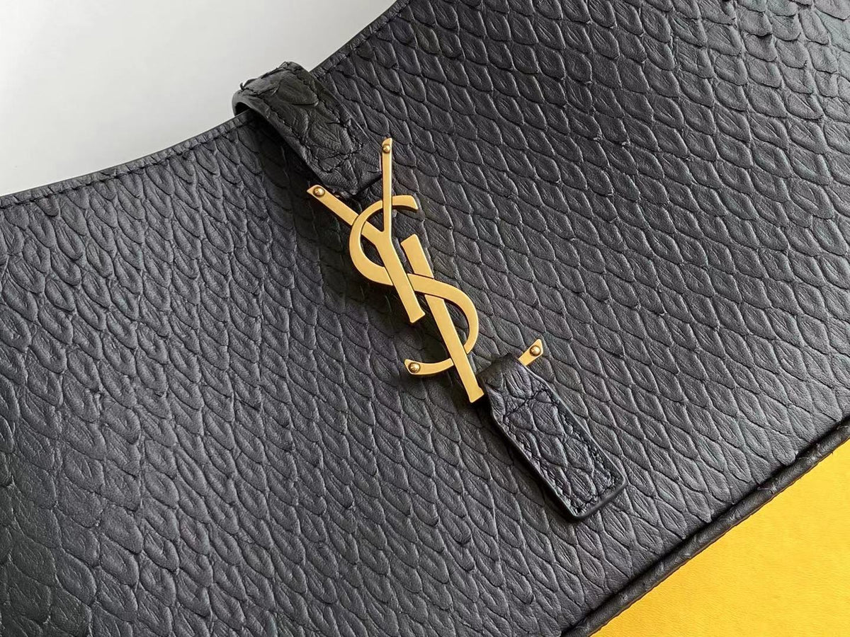 Saint Laurent LE5A7 Hobo Bag 25cm