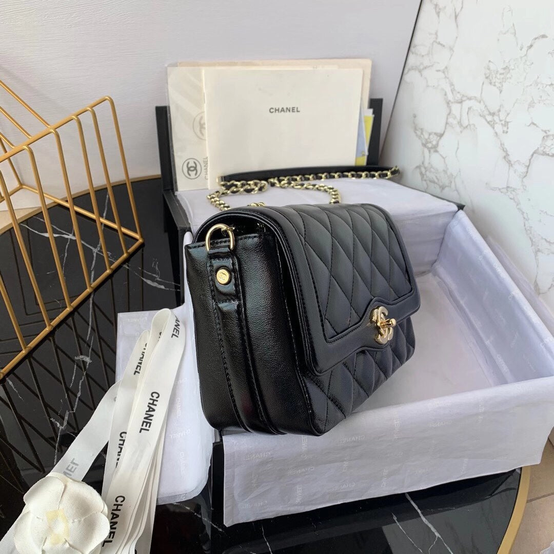 Chanel Classic Flap Bag Gold Hardware 23cm Black