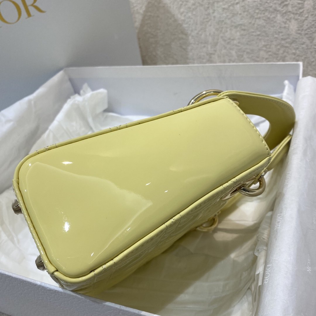 Christian Dior Lady Dior Bag Gold Hardware 17cm Yellow