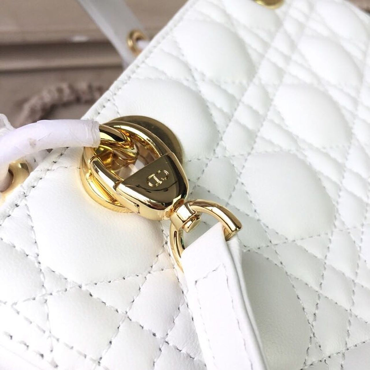 Christian Dior Lady Dior Bag 24cm Gold Hardware Lambskin Leather Spring/Summer Collection White