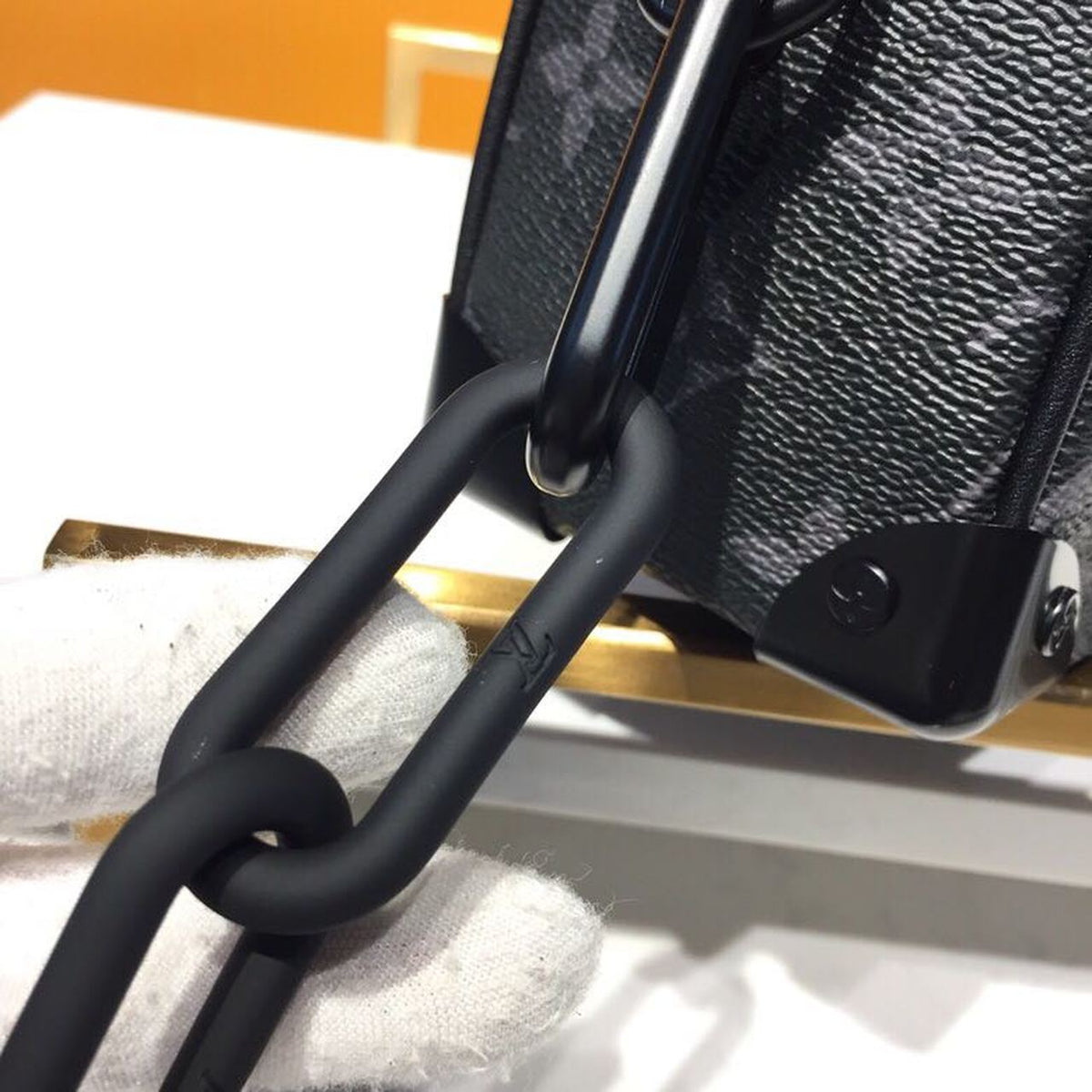Louis Vuitton Mini Soft Trunk 18cm Monogram Infini Canvas Spring/Summer Collection M44480 Noir