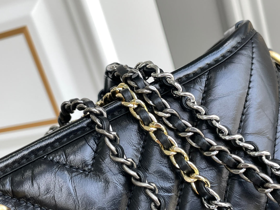 Chanel CO-CO Gabrielle Hobobag 20cm Black