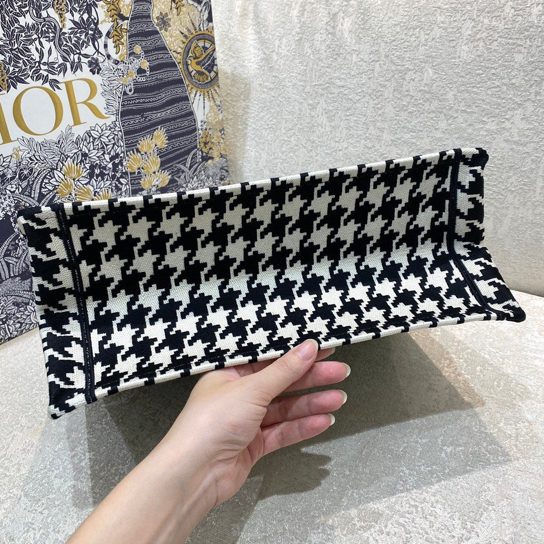 Christian Dior Medium Book Tote Bag 36cm Black