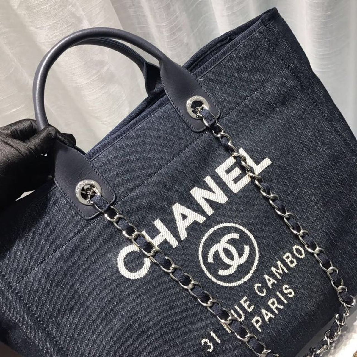 Chanel Deauville Tote 38cm Canvas Bag Spring/Summer Collection Dark Blue Denim/White