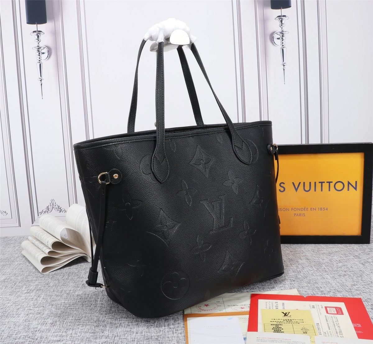 Louis vuittonNeverfull Monogram Empreinte 32cm/ Black