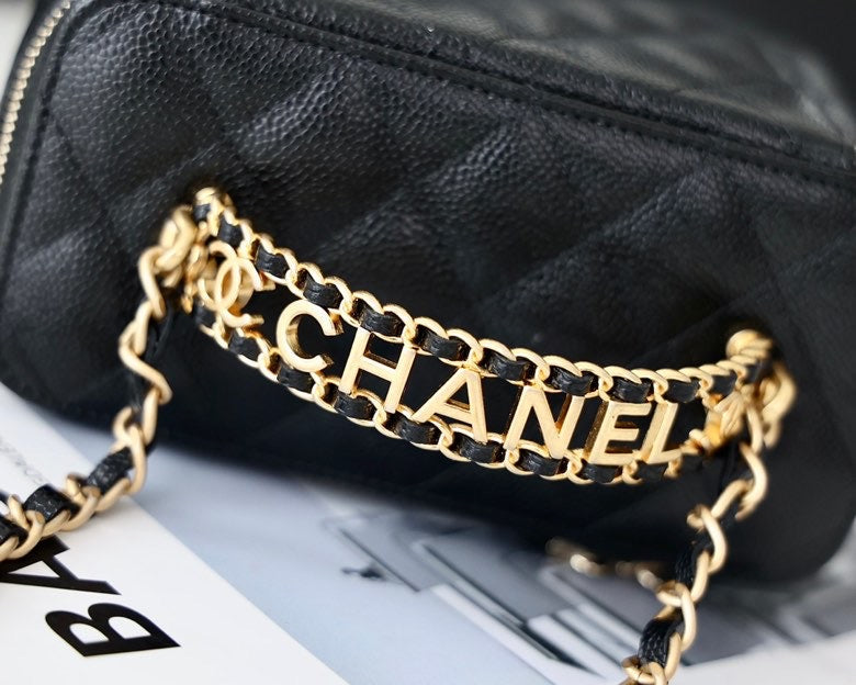 Chanel Small Vanity Bag 17cm Black