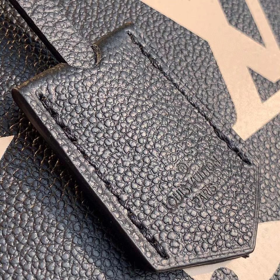 Louis Vuitton Montaigne MM Monogram