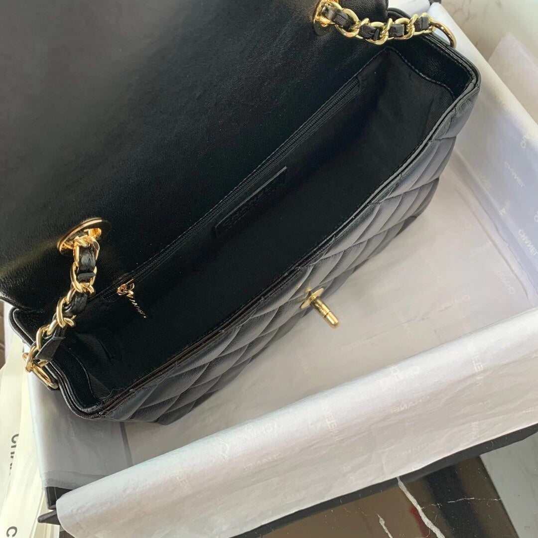 Chanel Classic Flap Bag Gold Hardware 23cm Black