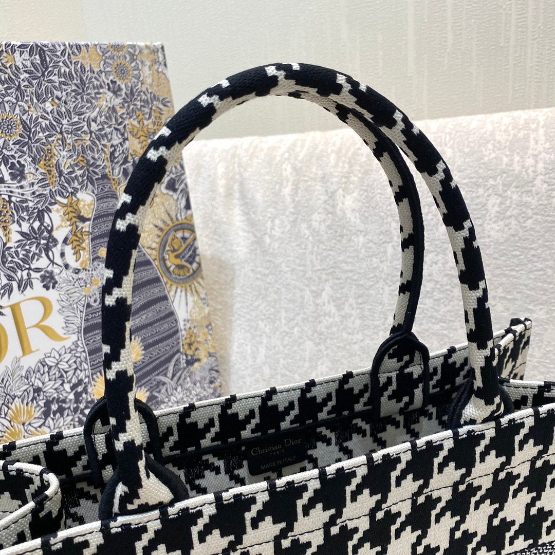 Christian Dior Medium Book Tote Bag 36cm Black