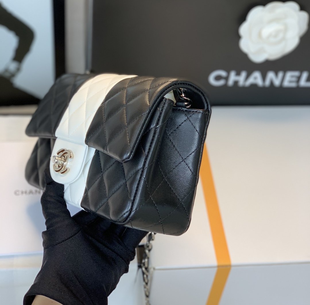 Chanel Mini Flap Bag 25cm Black