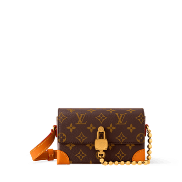 Men's Steamer Wearable Wallet Monogram